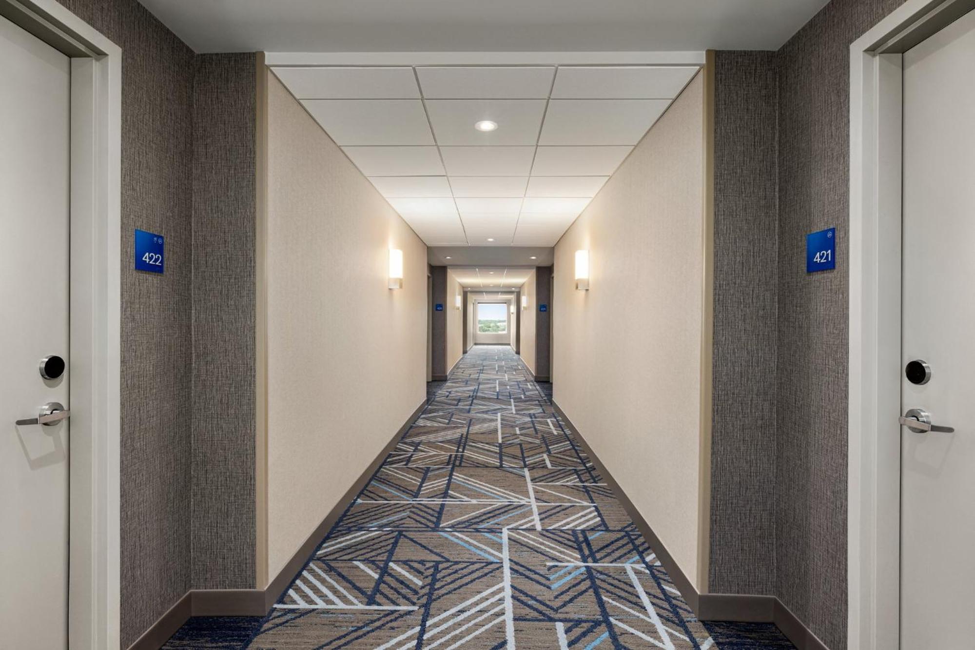 Holiday Inn Express - Strathroy By Ihg 外观 照片
