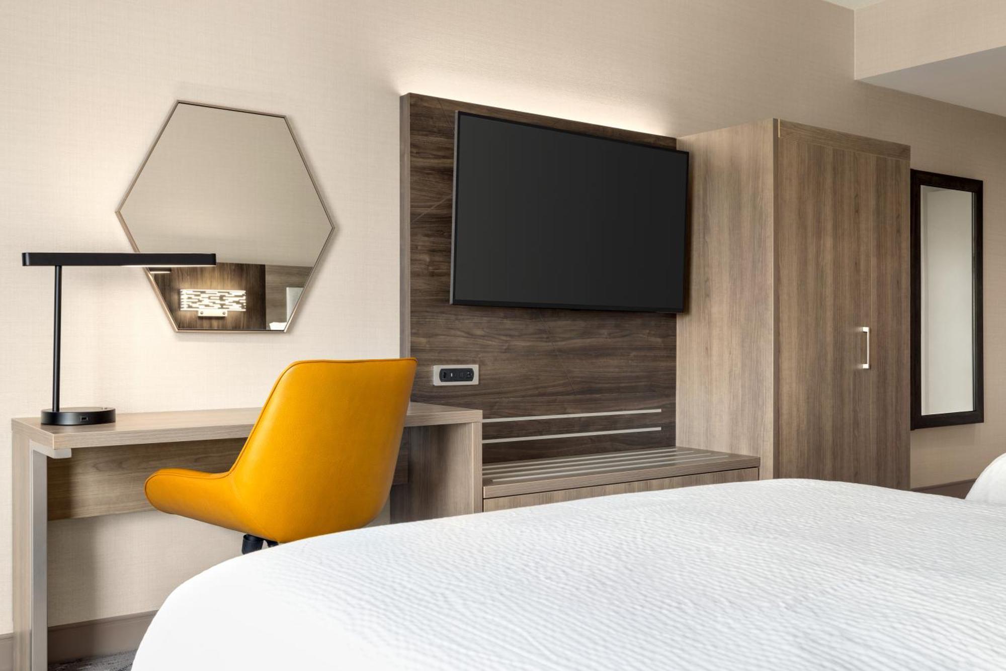 Holiday Inn Express - Strathroy By Ihg 外观 照片