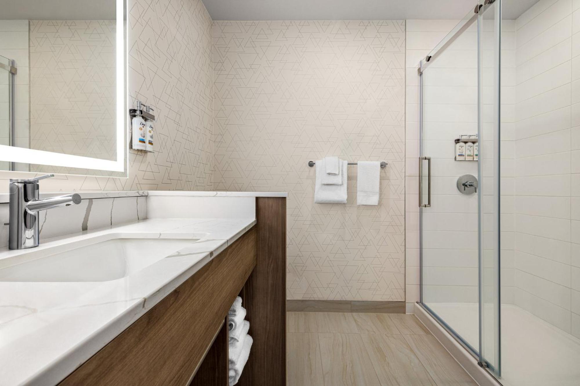 Holiday Inn Express - Strathroy By Ihg 外观 照片