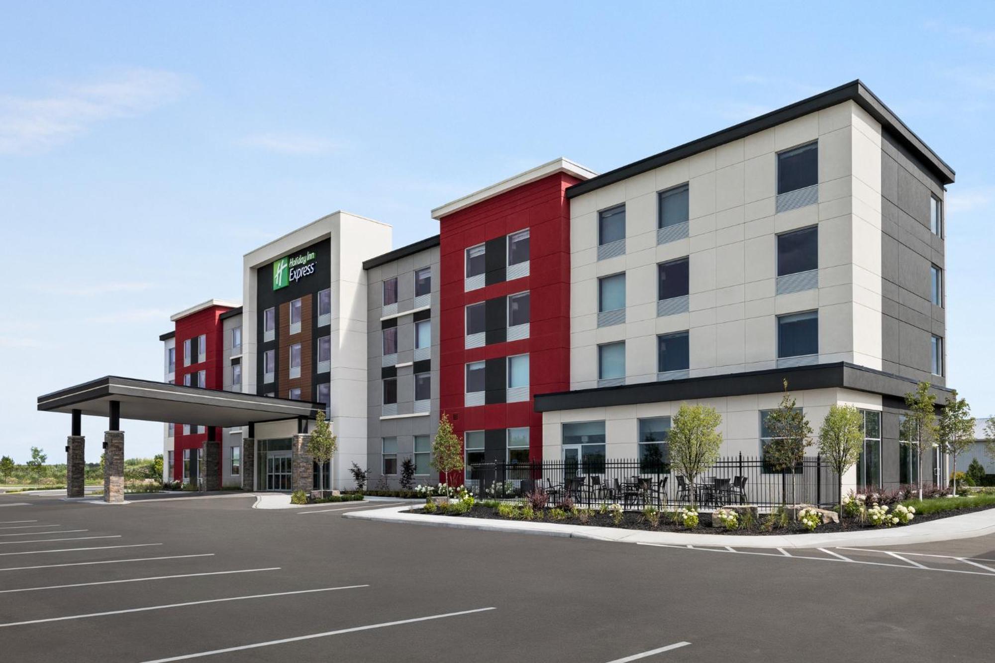 Holiday Inn Express - Strathroy By Ihg 外观 照片